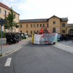 Die Demonstration setzt sich in Bewegung
