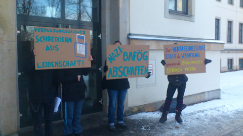 Protest gegen eine Fachtagung des Verfassungsschutz (Quelle: Sachsens Demokratie)