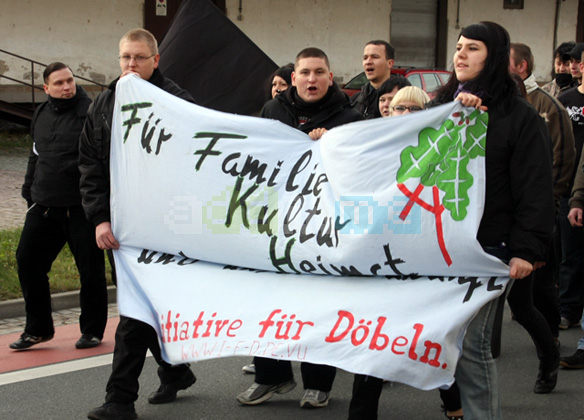 Demonstration in Döbeln am 28.11.2009 (Quelle: Recherche Ost)