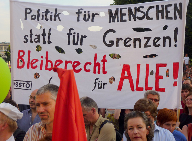 Politik für Menschen statt für Grenzen! (Quelle: flickr.com/photos/kellerabteil/)